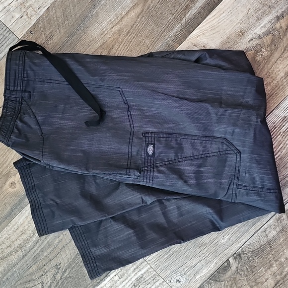 Dickies L Scrub Pants Dark Gray - Picture 1 of 2